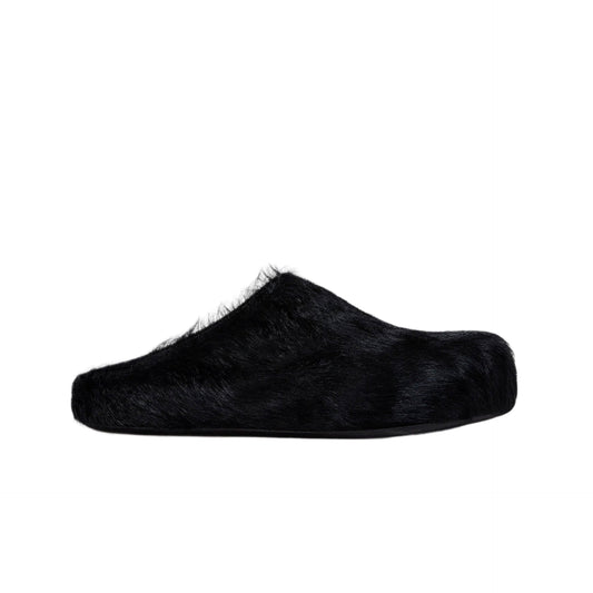 Black long haircalfskin Fussbett sabot